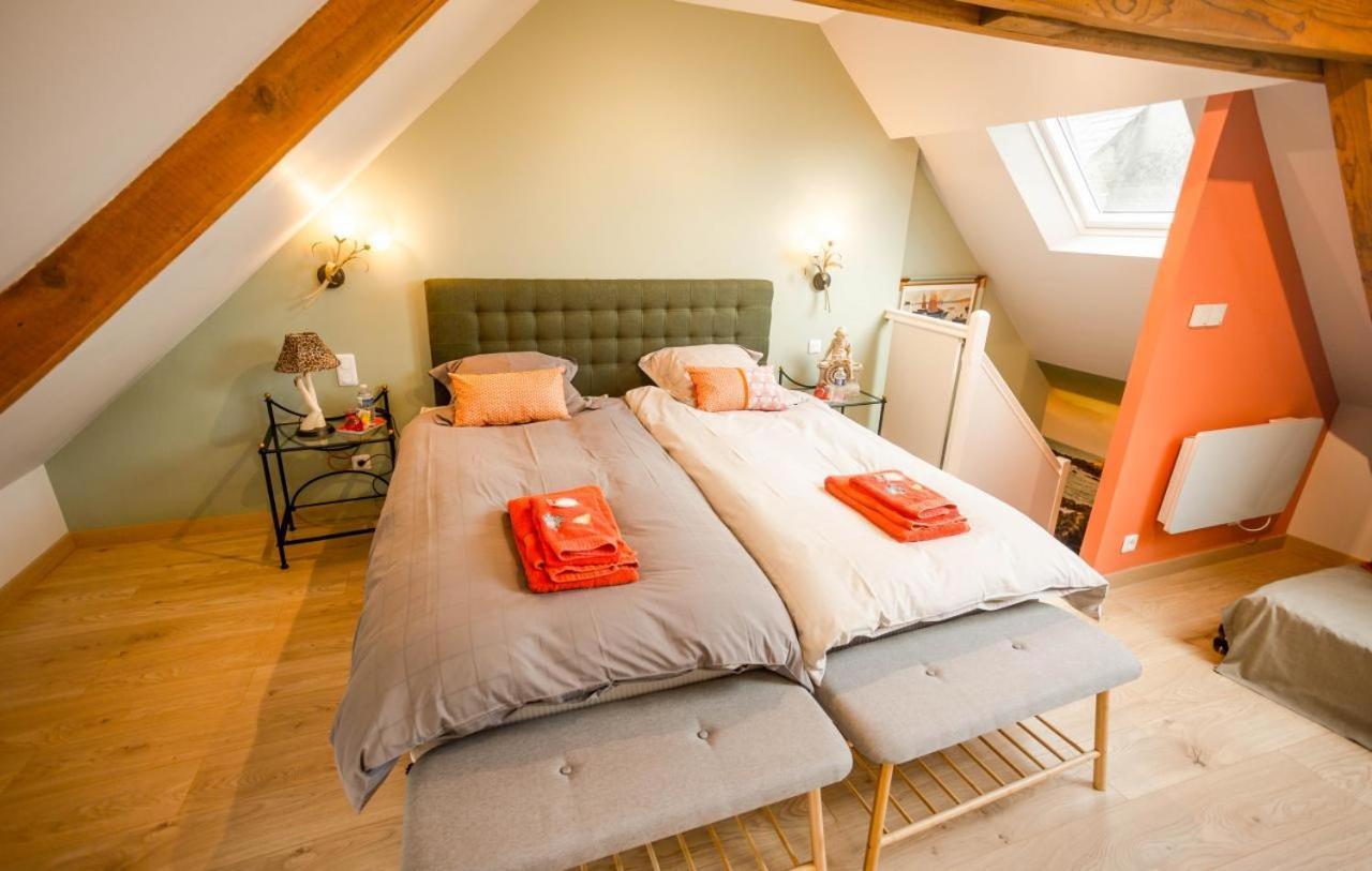 La Petite Maison Pres De L'Eglise Meillac Zewnętrze zdjęcie